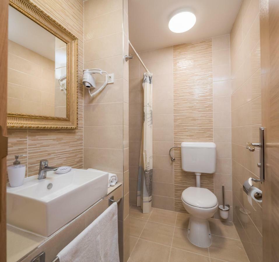 Villa Charlotte Omiš Exterior foto